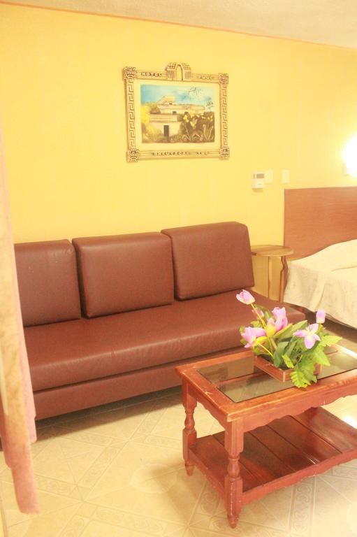 Hotel Puuc Oxkutzcab エクステリア 写真